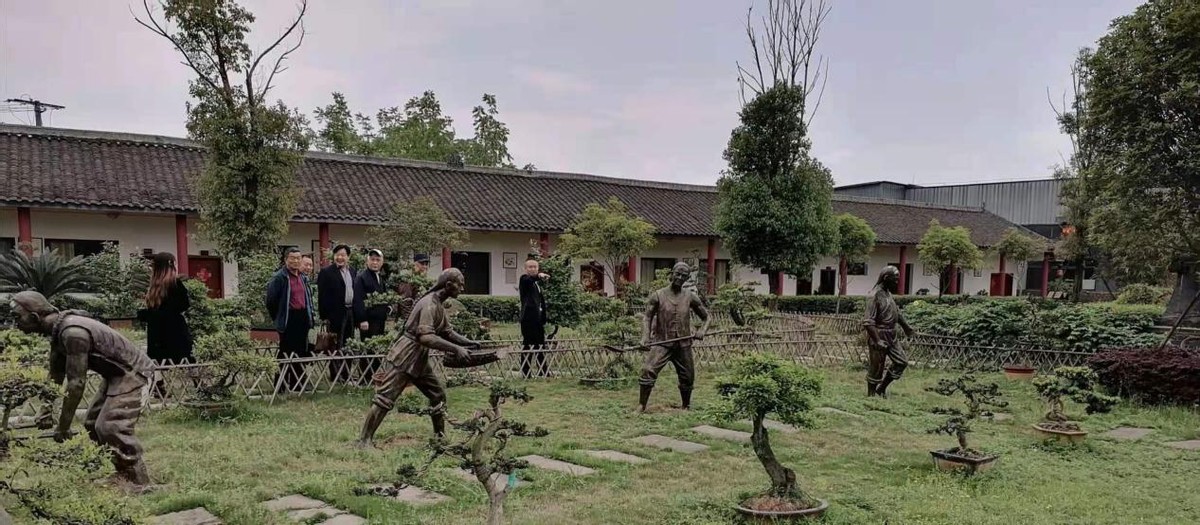 蜀酒浓无敌，杜甫为川酒代言将诗酒文化发酵在绵竹