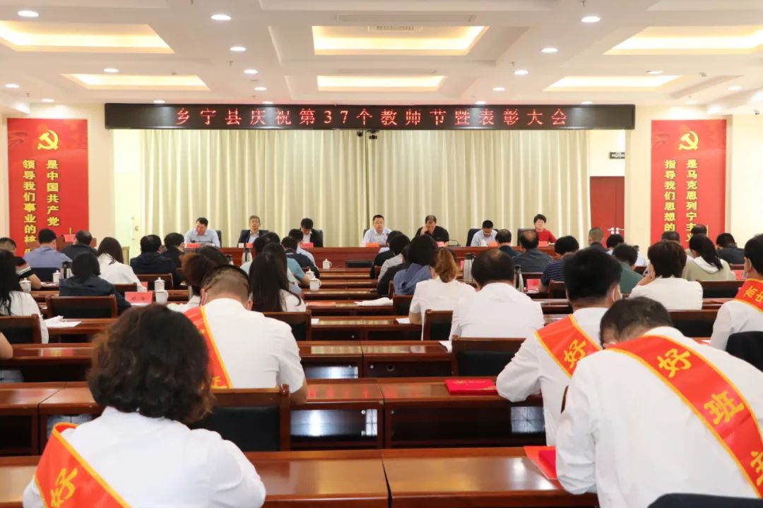 临汾新闻早知道 |投错垃圾最少罚百元；64家楼盘可购；4所医药机构违规；寻肇事女子；抓获5名涉毒人员
