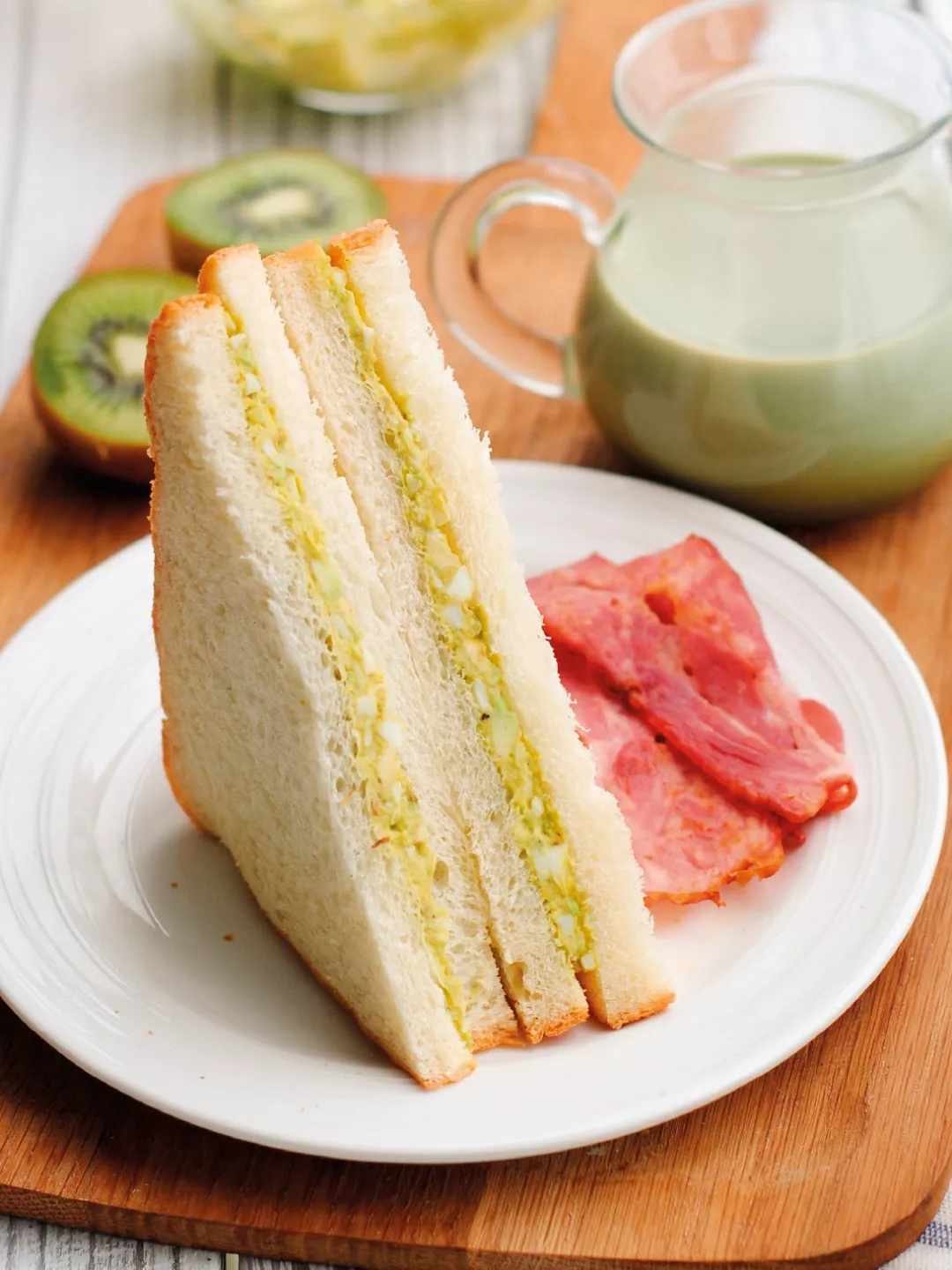 A weekly breakfast list to save mothers with early risers