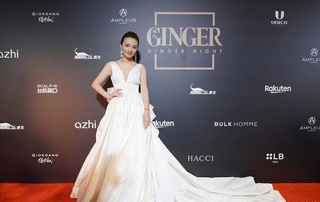 甄嬛传槿汐的扮演者是谁 《甄嬛传》槿汐嫁给富豪颂芝变整容脸