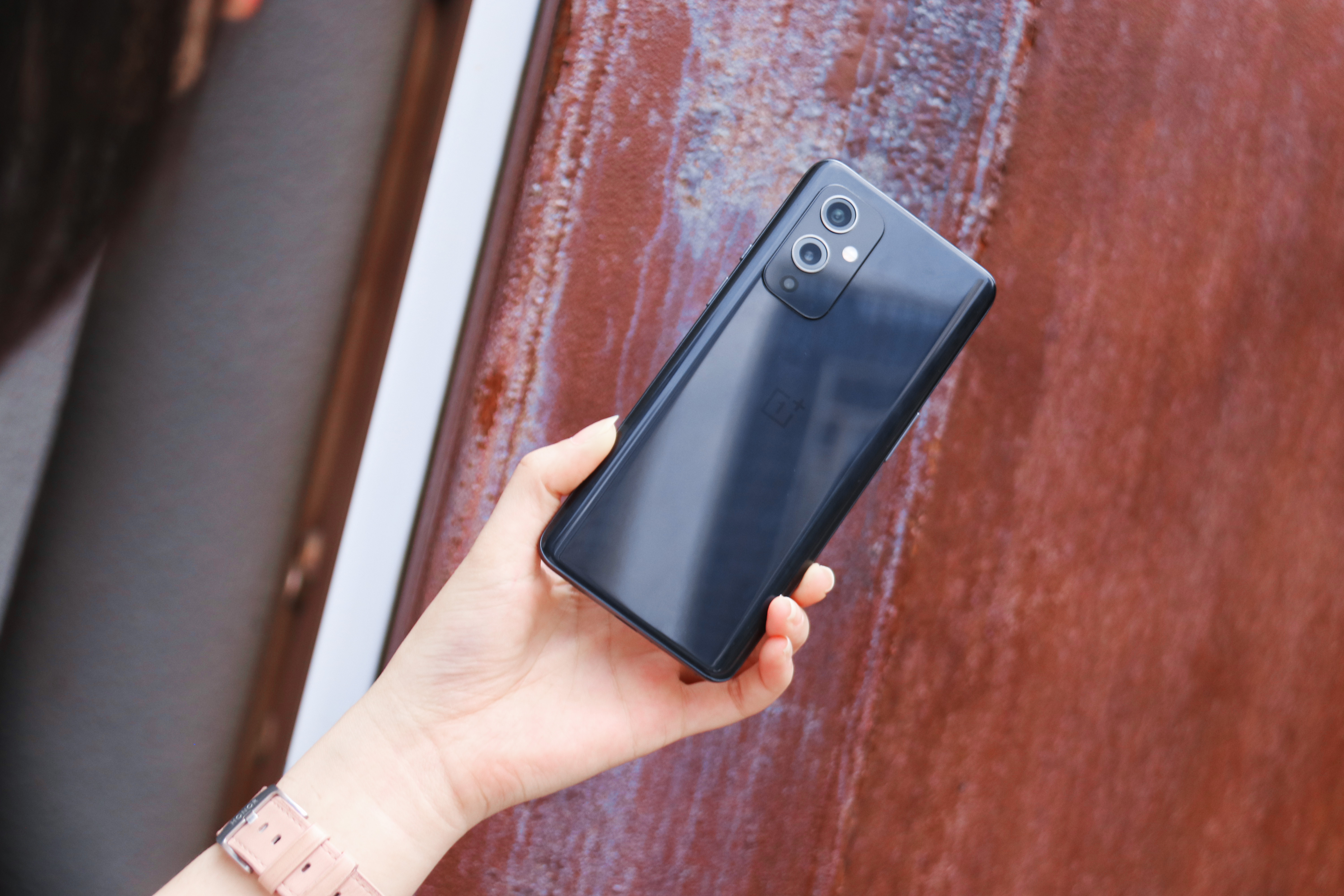 迟来的惊喜：“影像机皇”一加9，半月体验实测报告