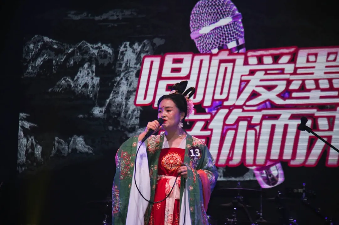 爱墨标签机 33强诞生!“爱墨好声音”复赛火热上演
