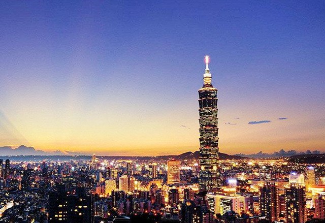 老“台独”施明德慌了，要蔡英文宣誓与台湾共存亡，他发现了啥？