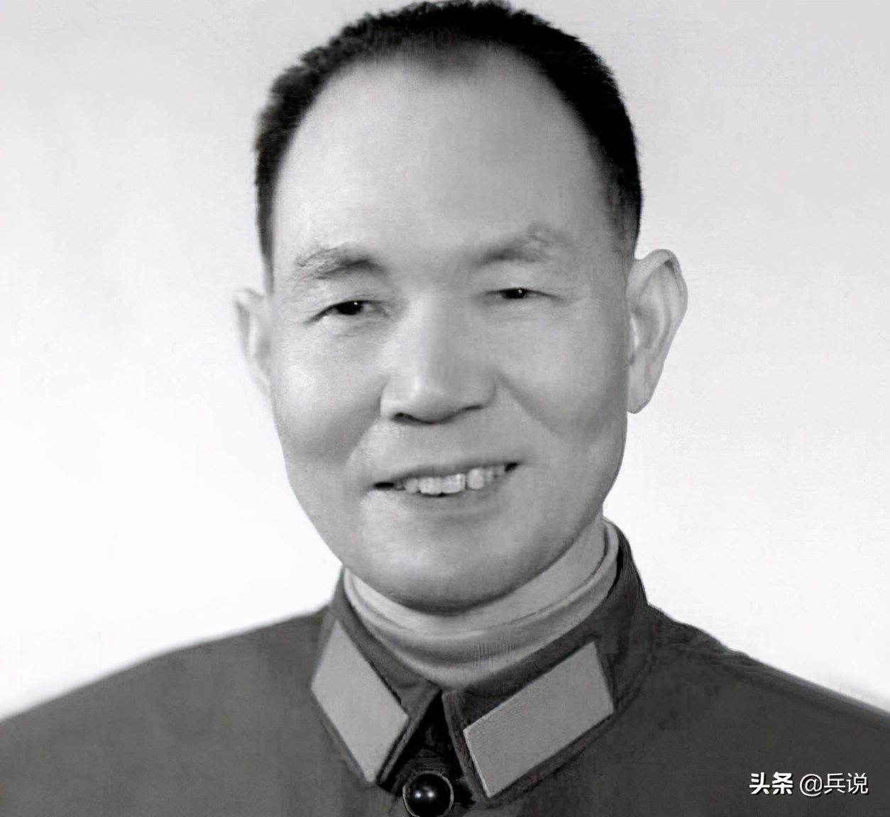 情报奇才10岁入伍，红军破译电报高手，晚年犯错