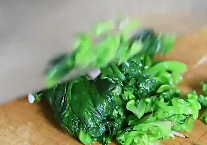 图片[2]-这才是菠菜最好吃的做法 凉拌菠菜-起舞食谱网