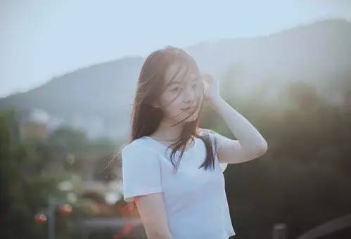 The journey illuminates such patting, true meeting is very good-looking