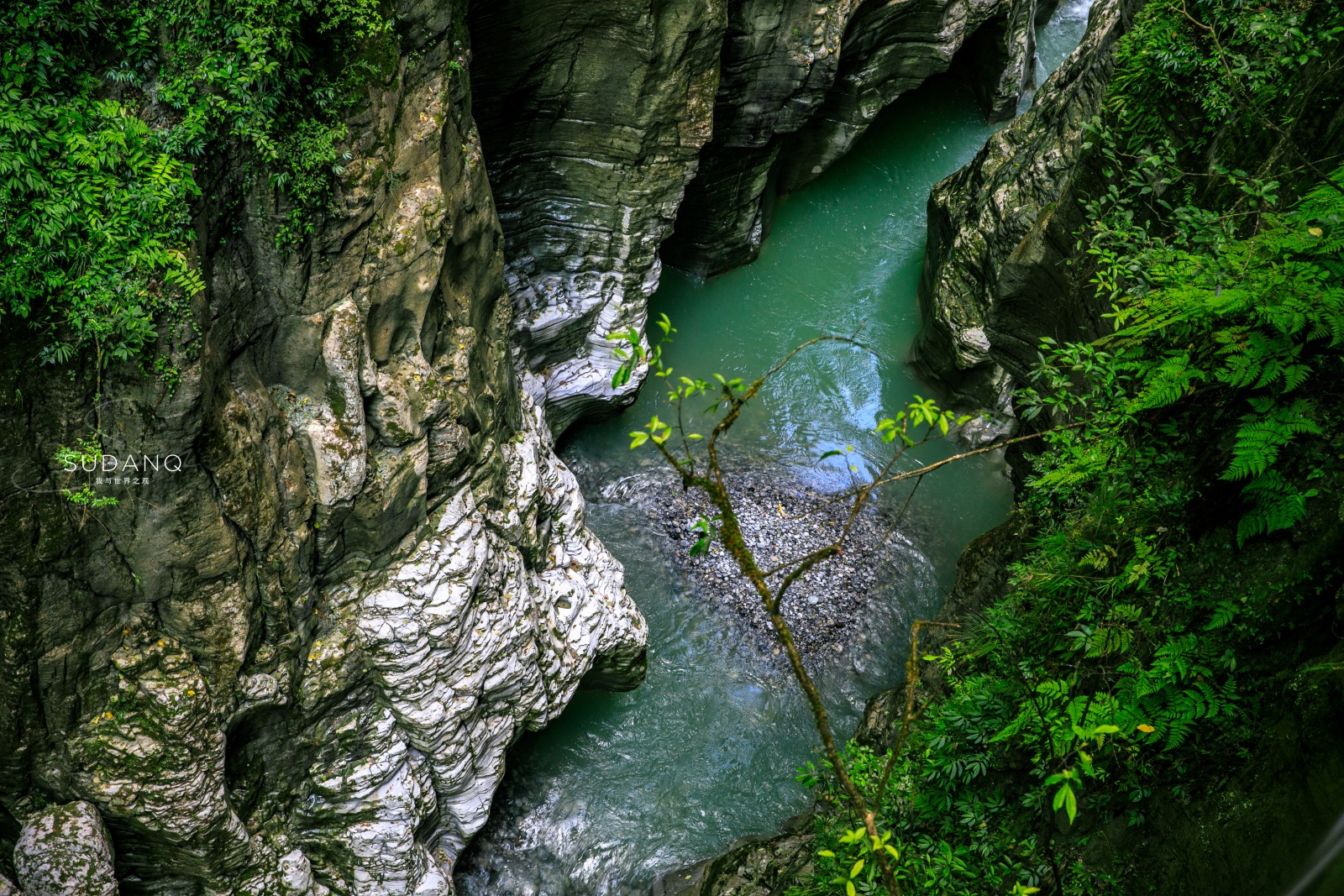 Secret Hubei Tour: Enshi Earth Heart Valley, named "China's Most Beautiful Wonderland" by CNN