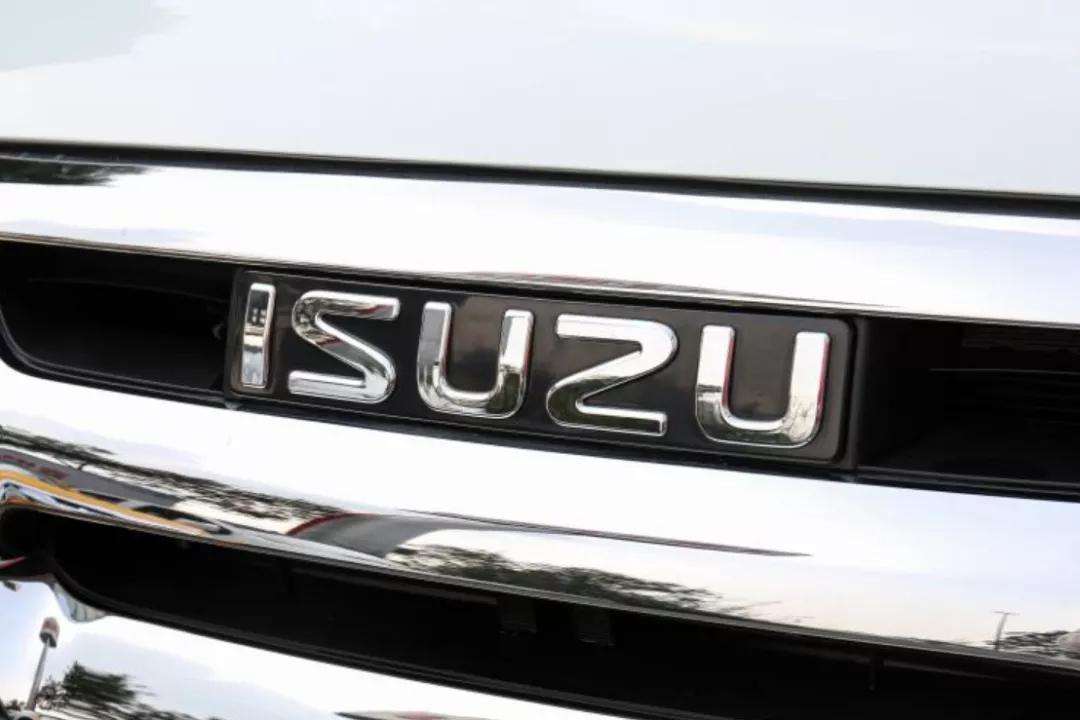 清明假期高速公路免费通行；奥迪Q4 e-tron正式投产