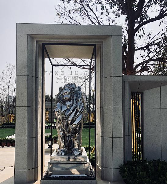不锈钢动物雕塑，让公园更加生动有趣