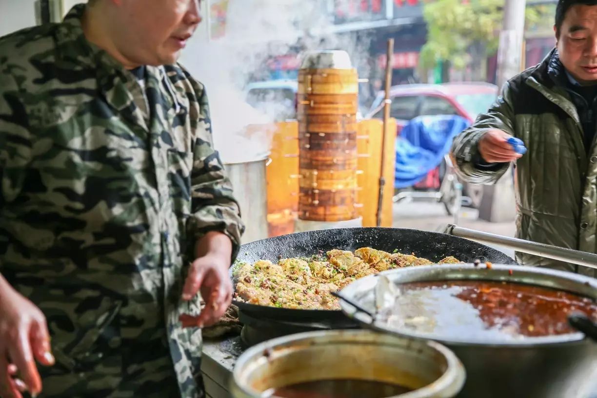 我用100张照片，告诉你武汉人是怎么过早的