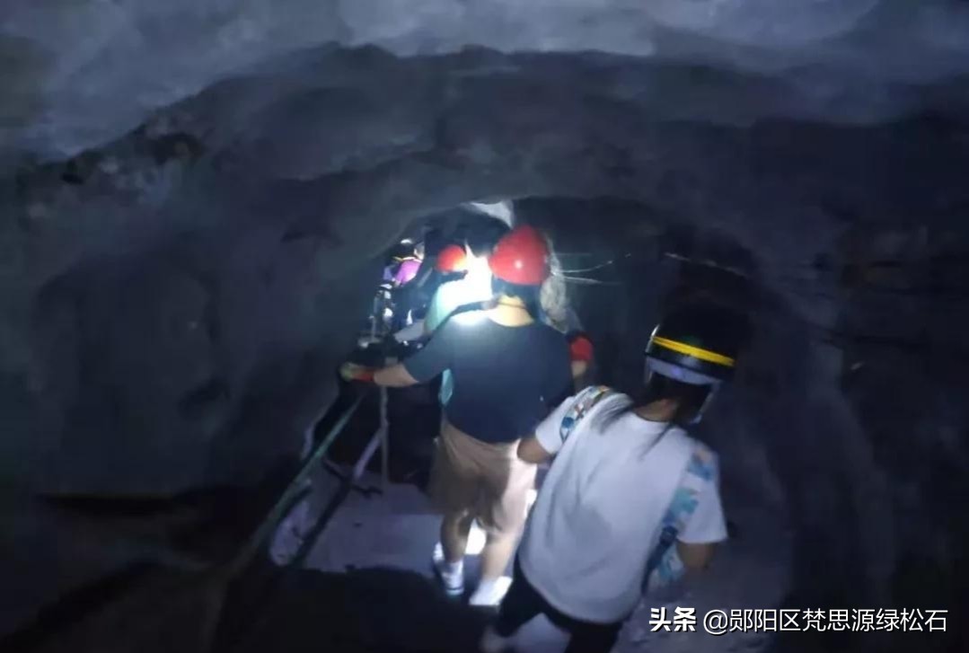 数十名顶级绿松石专家出席，竹山这场大会不一般