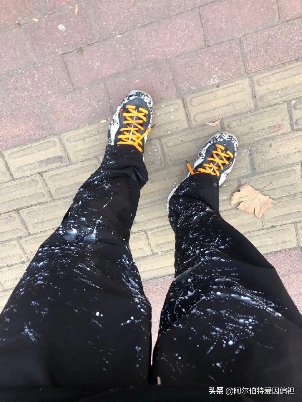搞笑段子：我的滑板车被狗子抢走了，这找谁说理去呀！