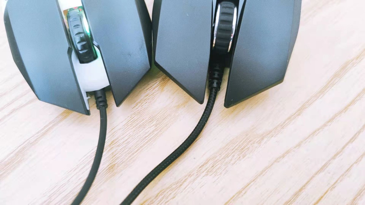 达尔优A970，机械黑武士游戏鼠标轻上手