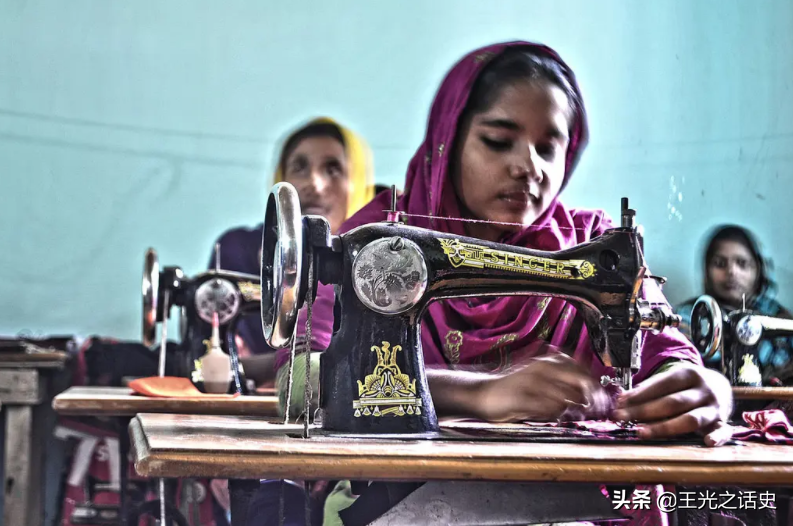 比印度还脏乱差，人口超1.6亿的孟加拉为什么如