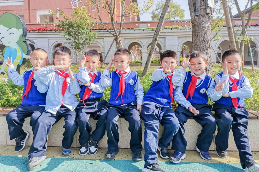 给心灵一片晴空 让生命蓬勃绽放丨双流黄水小学开展心理健康教育