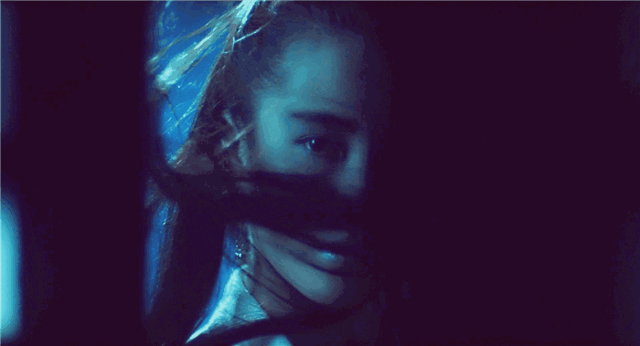 《倩女幽魂人间情》给你香艳稚嫩的聂小倩和自
