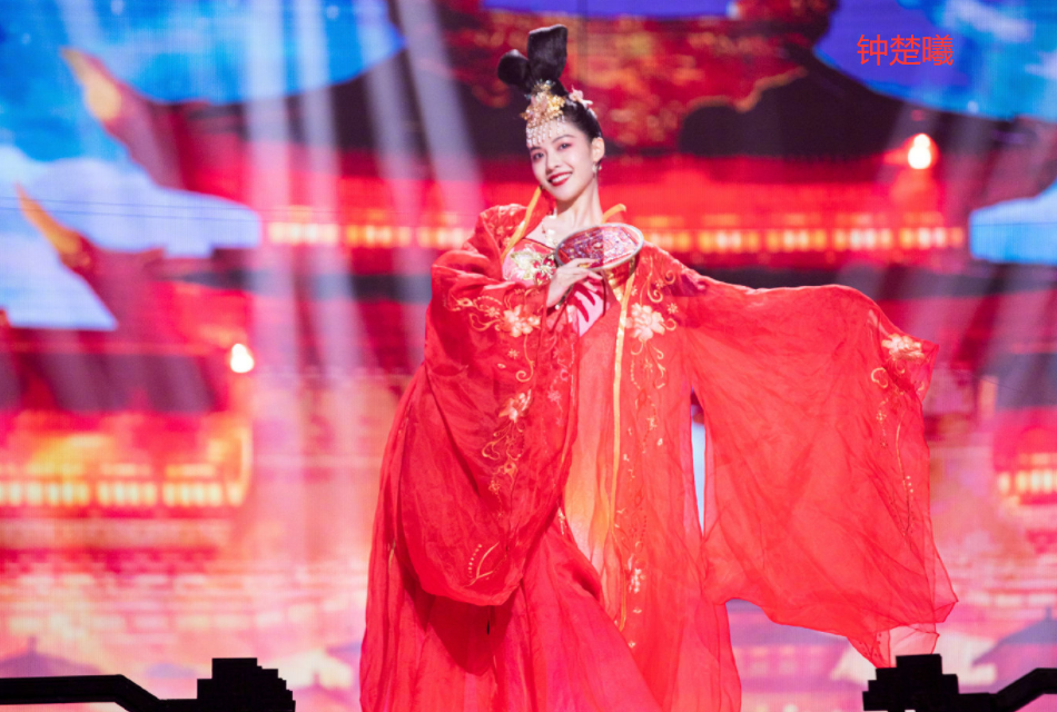 小年夜春晚湖南台逆袭夺冠！看完整场晚会，央