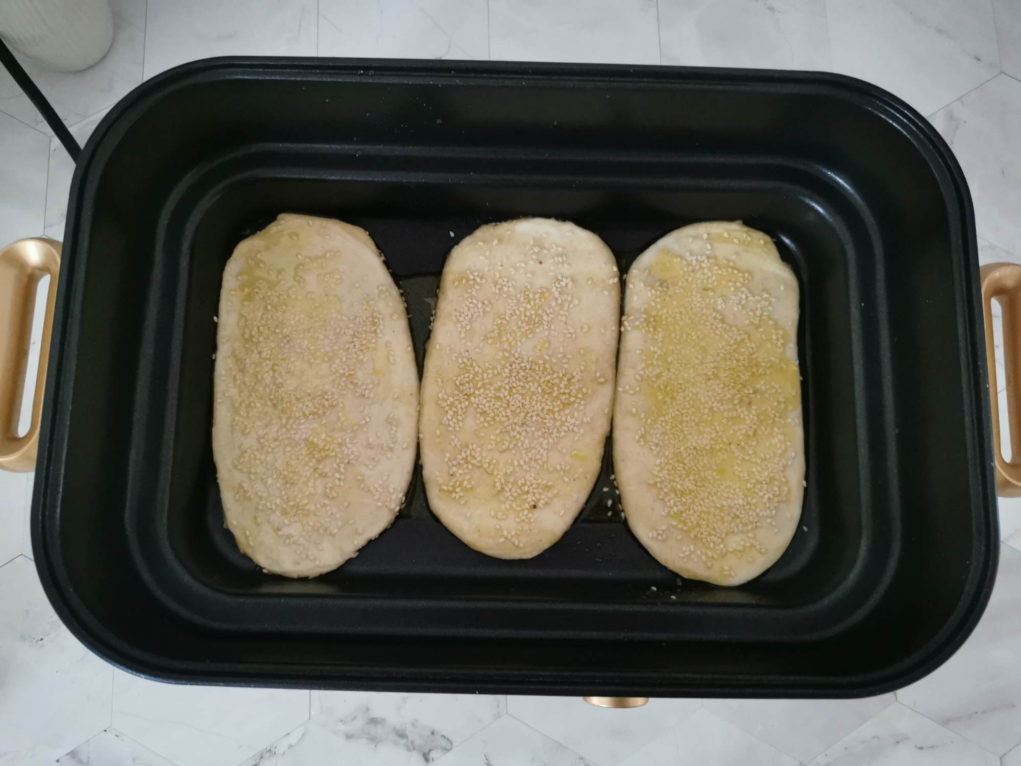 早餐迷上這燒餅，酥得掉渣兒，分享配方和做法，再也不用排隊買了