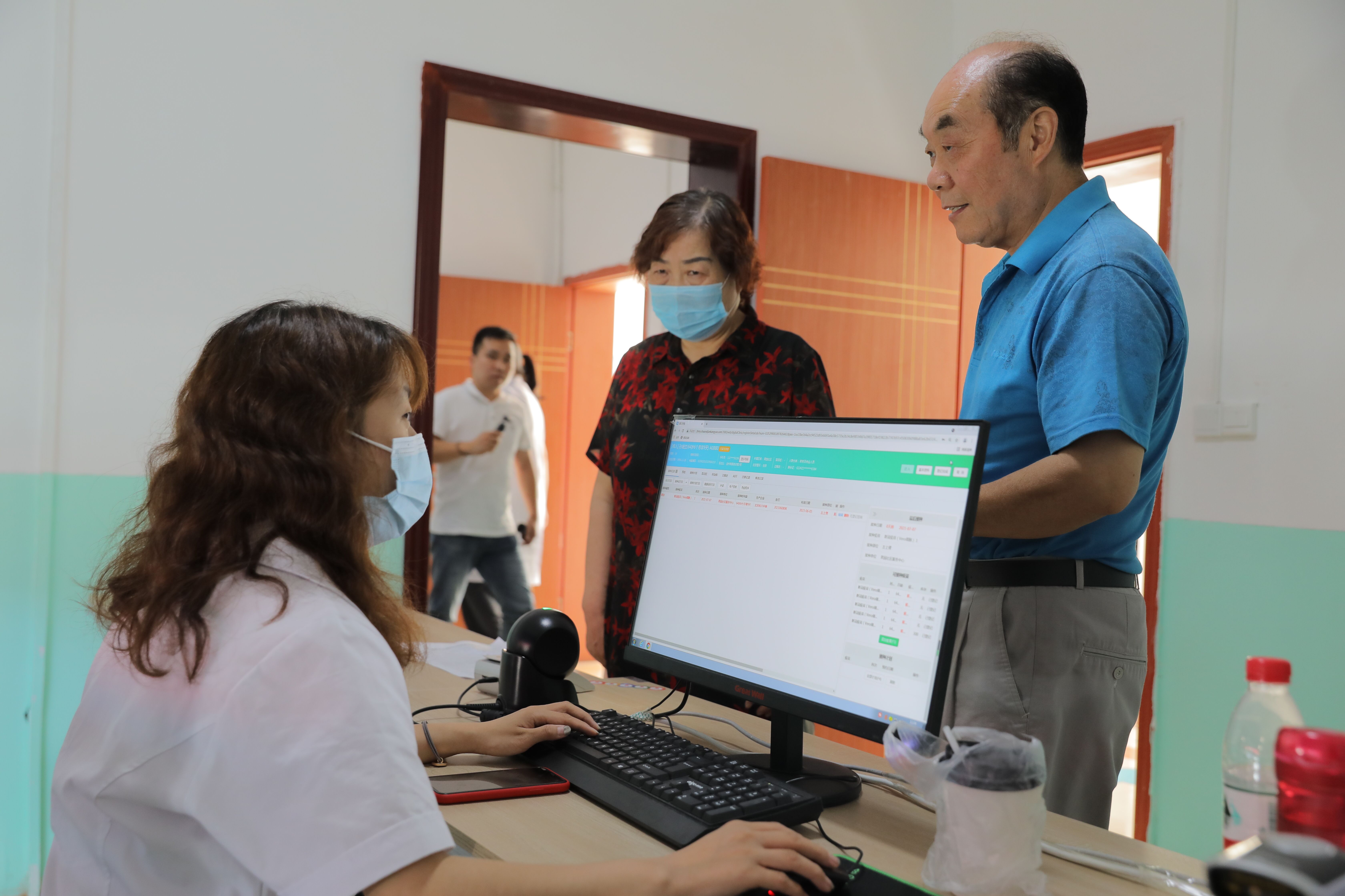 汉滨全面开放18周岁以上人群新冠疫苗接种