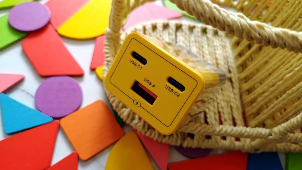 萌力无限快乐满电，努比亚小黄人版65W三口氮化镓充电器体验