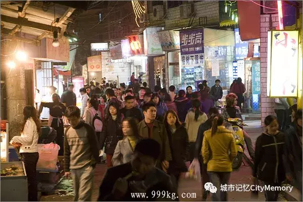 越堕落,越快乐——长沙堕落街纪实