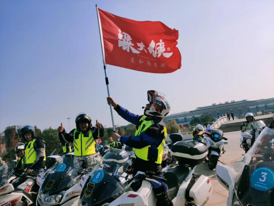 江小白最强对手出现了！这个80后凭一招，创业2年估值5亿