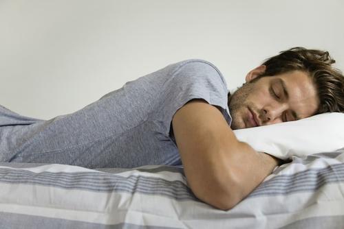 睡覺腿抽筋，可能不止“缺鈣”那麼簡單，或是5種疾病的徵兆