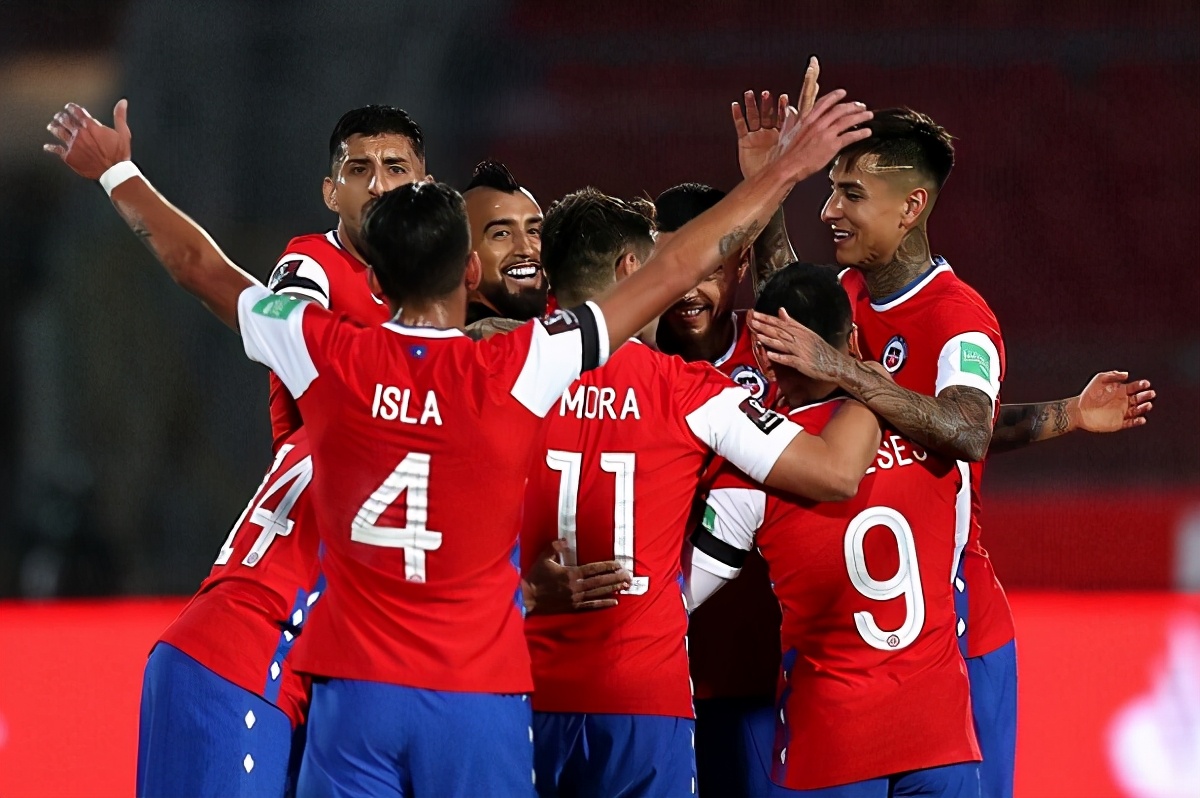 完胜2-0！33岁国米老将大爆发梅开二度，世界第24球队输了
