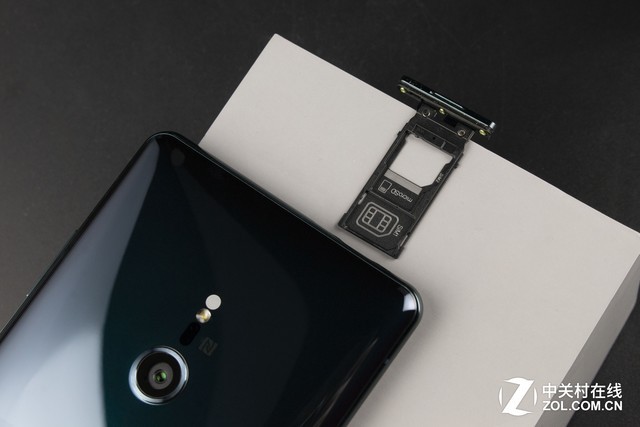 四大黑科技偏鋒旗艦 索尼Xperia XZ3評測