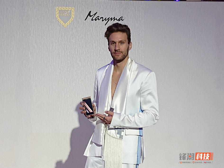 侧面指纹添加奢华套餐内容：三星W2019宣布公布