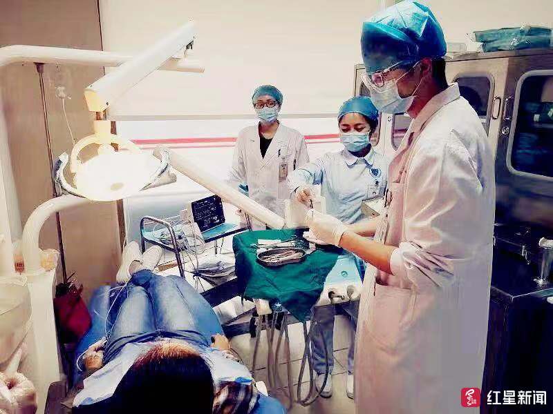 成都拔牙