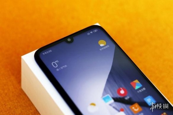 红米noteRedmi Note 7真机里手图 精准定位中低档 主推性价比高