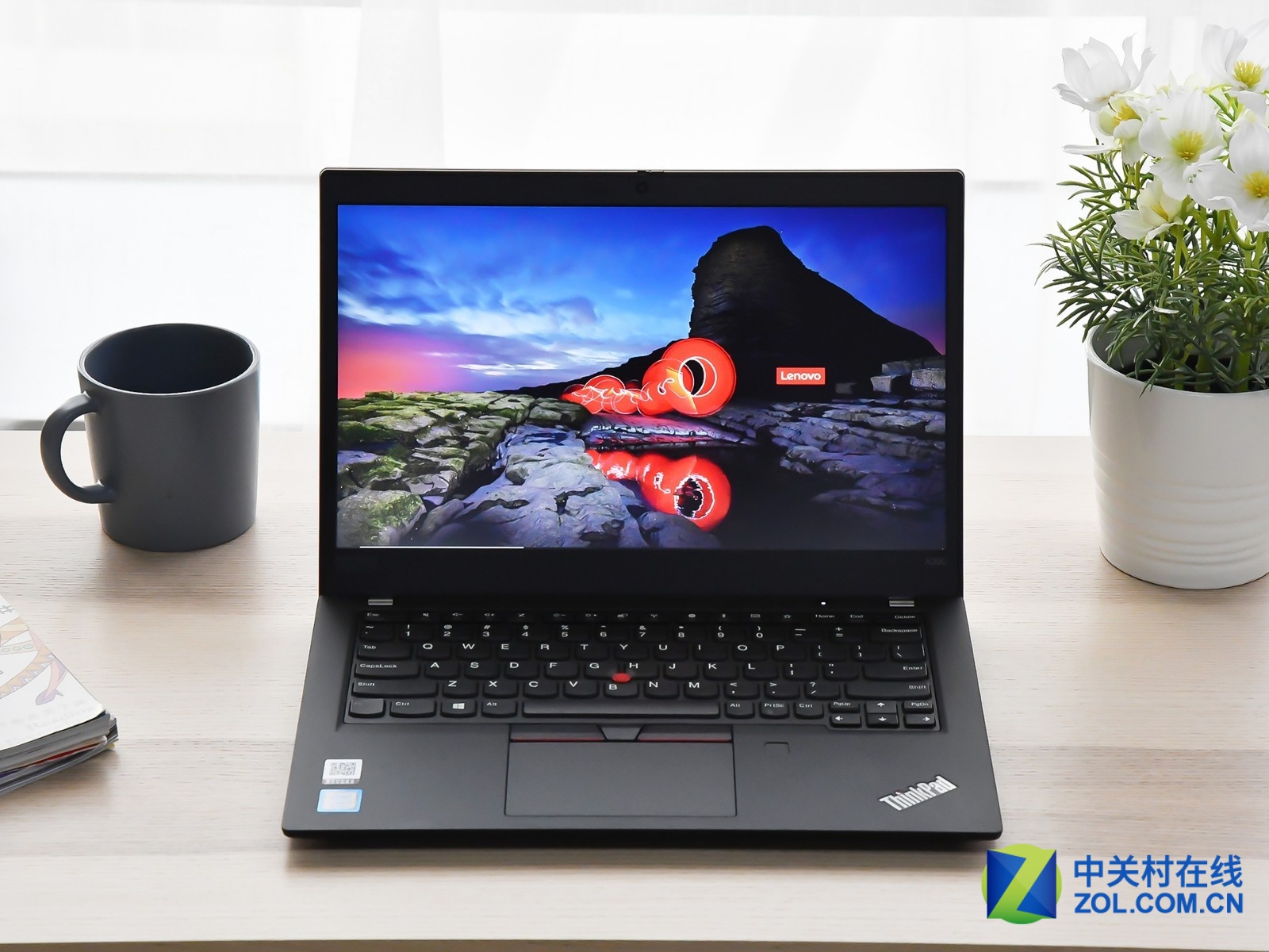 适用4g全天线上 ThinkPad X390商务本图赏