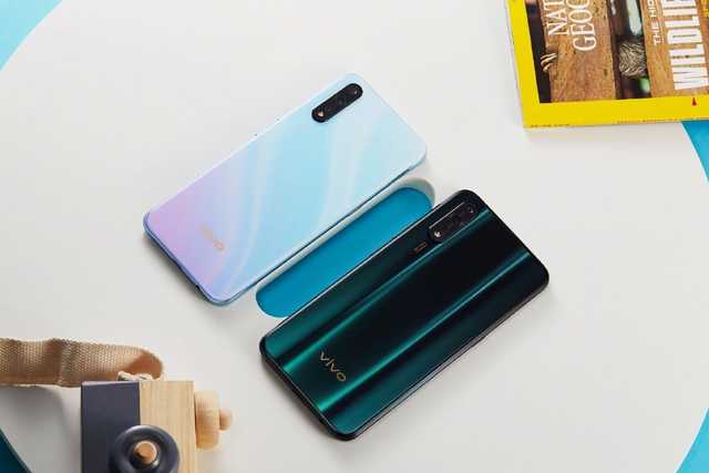 vivo Z5參數(shù)配置：內(nèi)嵌4500mAh大充電電池 22.5W快速充電