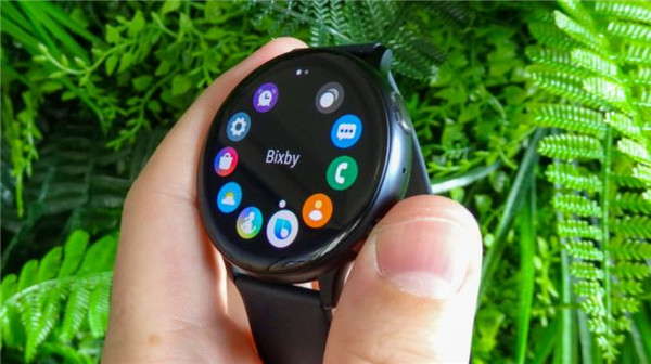 Galaxy Watch Active 2大比拼Apple Watch 4：到底哪种合适你？