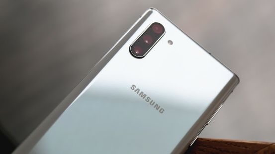 多项黑科技加持 屏幕依旧无可挑剔 三星Galaxy Note 10系列上手体验