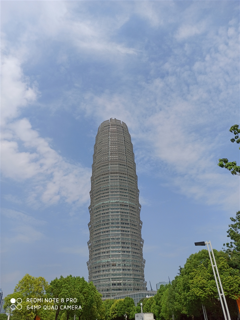 红米Note 8 Pro全面评测：是联发科的翻身仗 也是6400万像素的首秀场