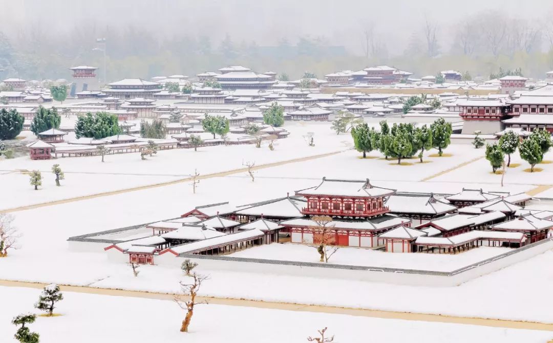 学几句爱国诗词，别只会说“我爱你中国-第3张图片-非凡网