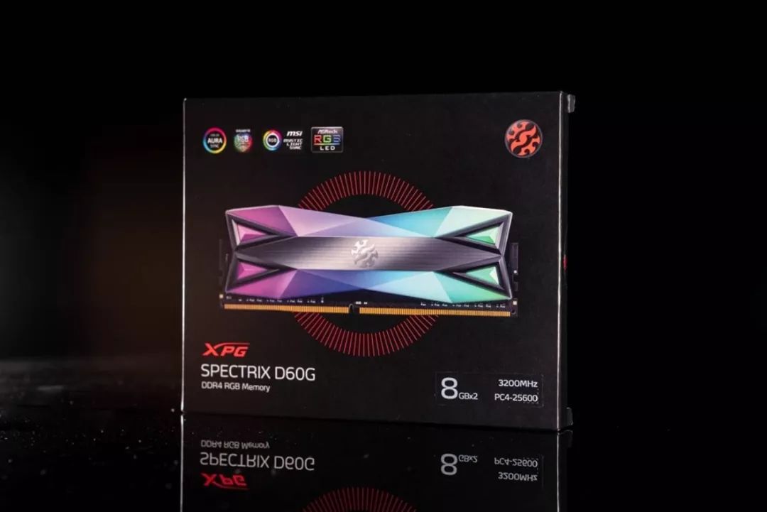 也许是发光面积最大的RGB内存，威刚XPG龙耀D60G超频测试