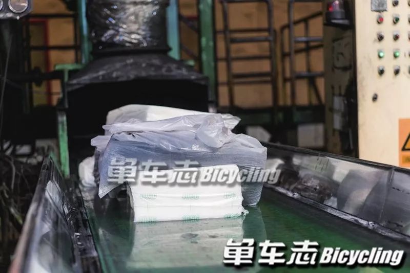 你知道輪胎是怎么生產(chǎn)出來(lái)的嗎？