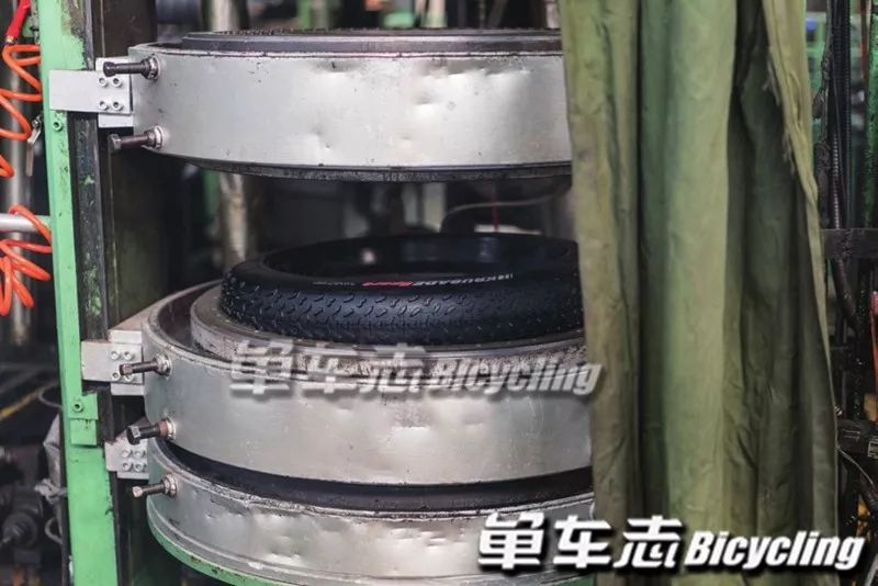 你知道輪胎是怎么生產(chǎn)出來(lái)的嗎？