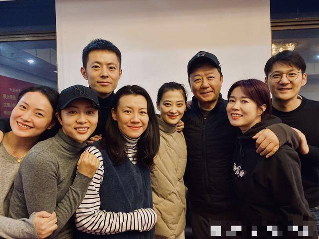 Rat year spring the 3rd times couplet discharges evening, " parental love " play staff reunion makes a person expect