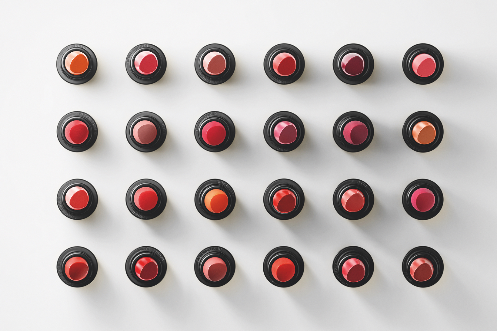 女朋友|情人节礼物给女朋友送什么礼物好 女友礼物清单我们帮你准备好了