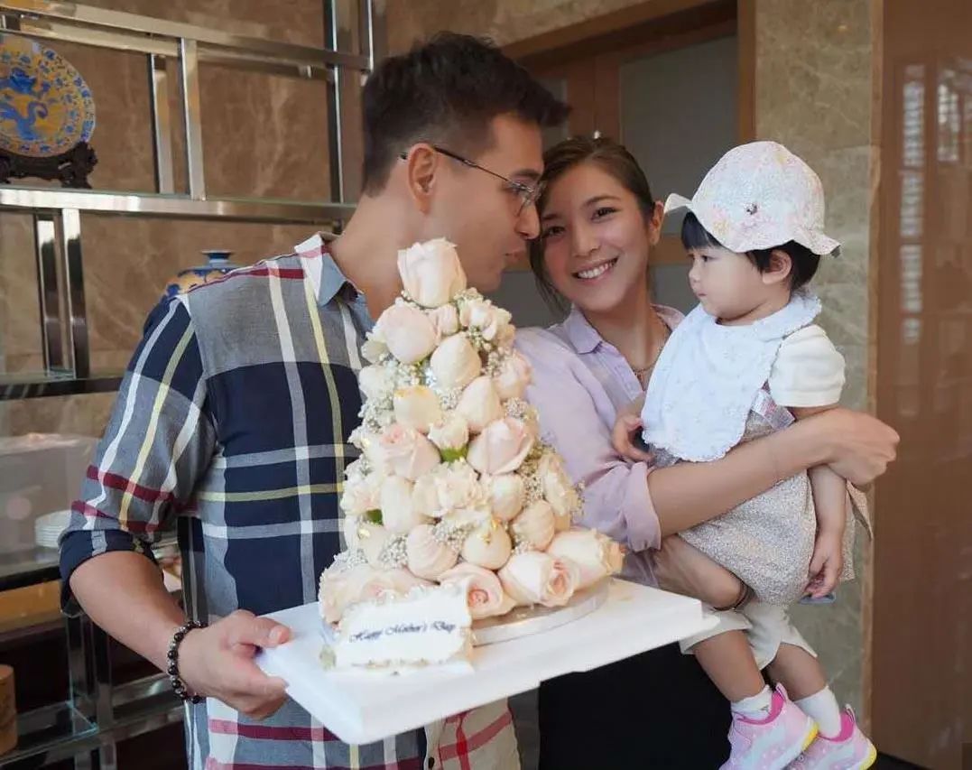 欣宜母亲节晒“肥姐”合照令人感触！想要结婚