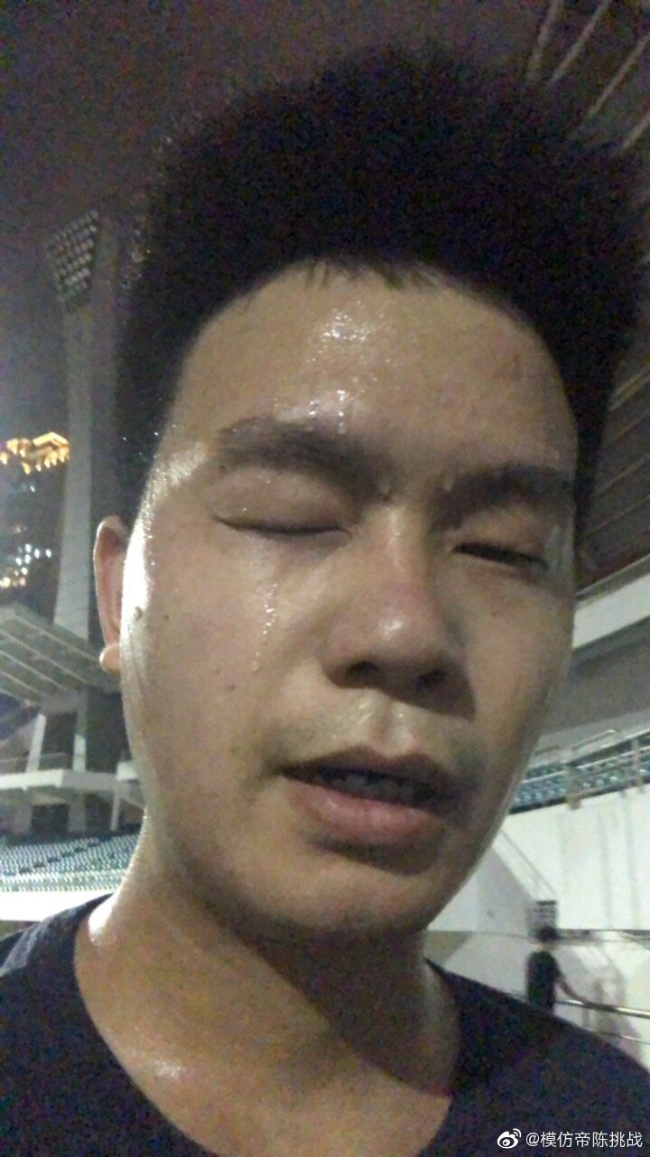 特写｜中国篮球也有了“模仿帝”，他是网红陈挑战