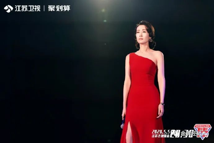 女演员如何凭角色逆风翻盘？