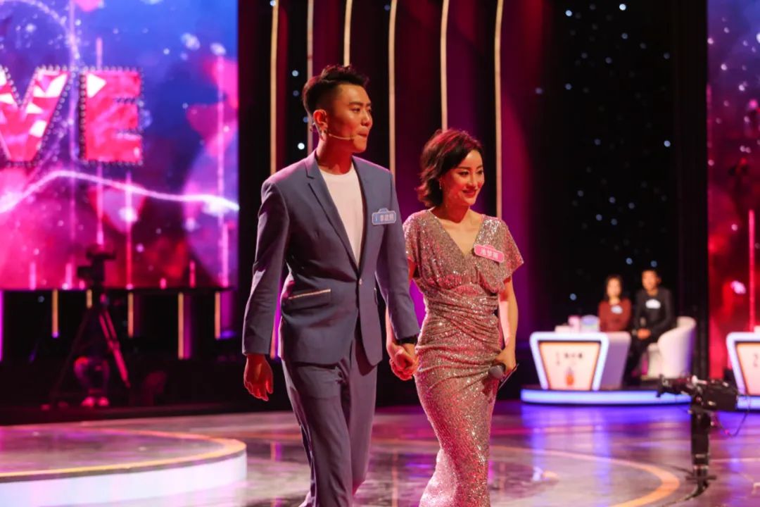 温度与热度共振，甜蜜与成长并行，《新相亲大