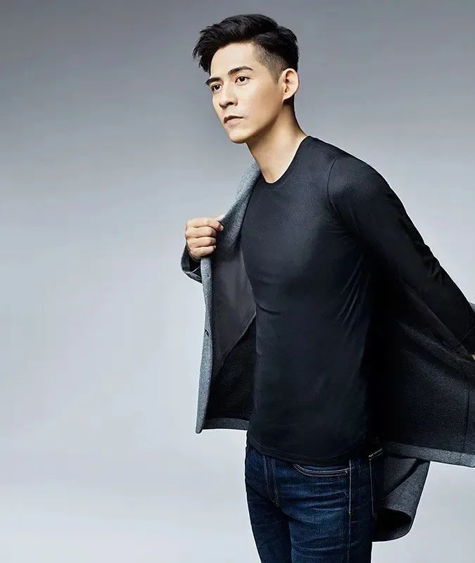 雷佳音到底做错了什么，优衣库要这么对他？