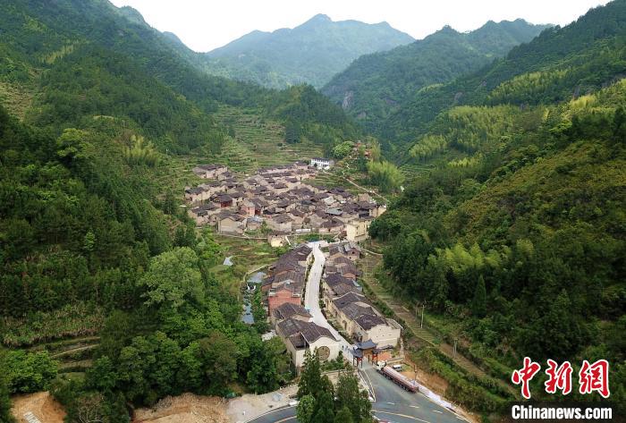 福建古村落乡村旅游焕发新活力 青年返乡逐梦