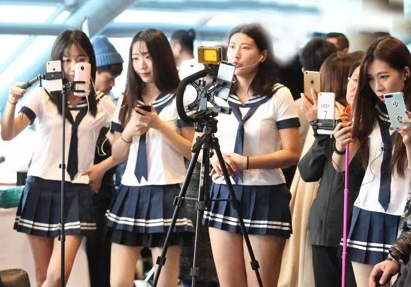 行业爆料｜|直播产业链各方自述：人人都在喊亏